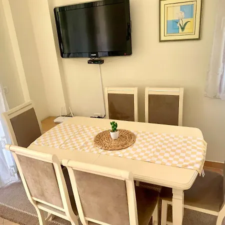 Four Seasons Golem Apartment Golem (Tirana)