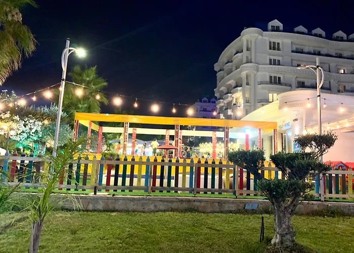 Four Seasons Apartment Golem (Tirana)