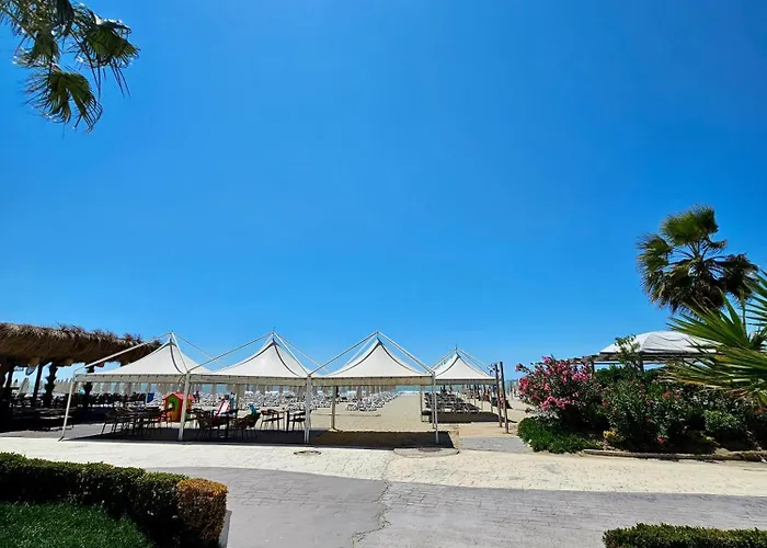 Four Seasons Apartment Golem (Tirana)